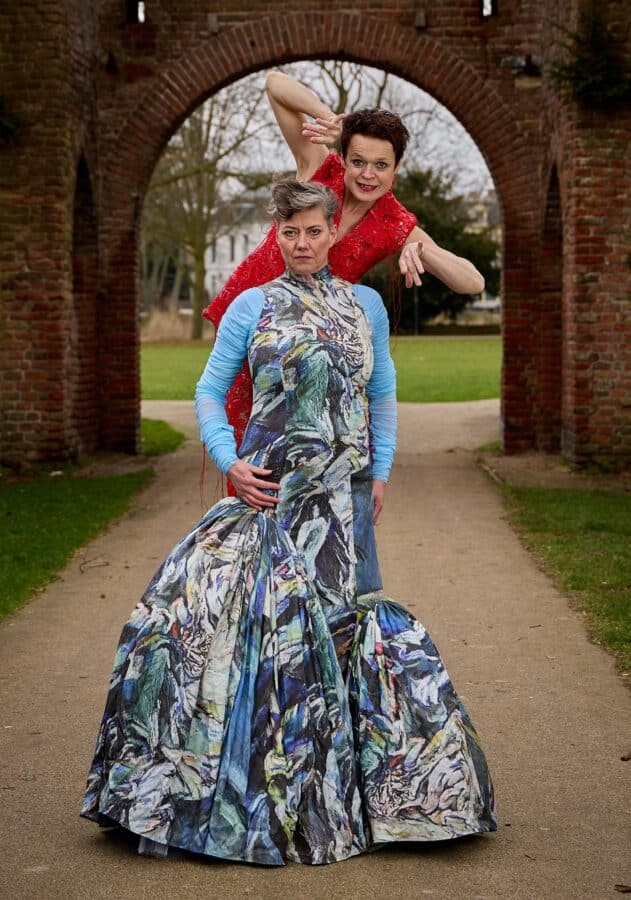 Ishtar Bakhtali Hosts: Alma Mahler, de Windbruid