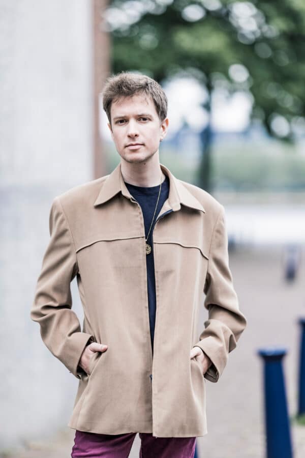 Aleksandra Tonelli Hosts: 'Eclipse' feat. Mattias Spee