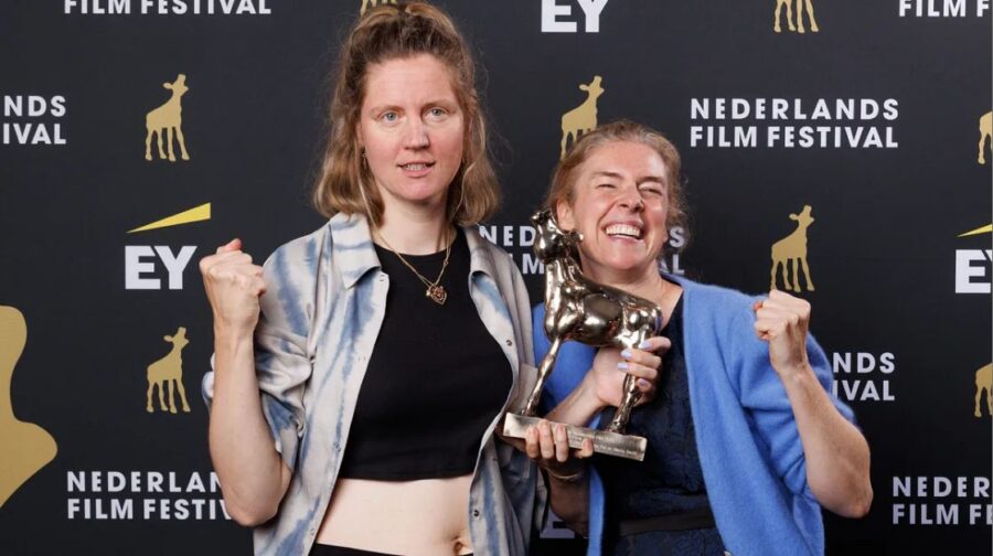 Batavier Nienke Deutz wint Gouden Kalf